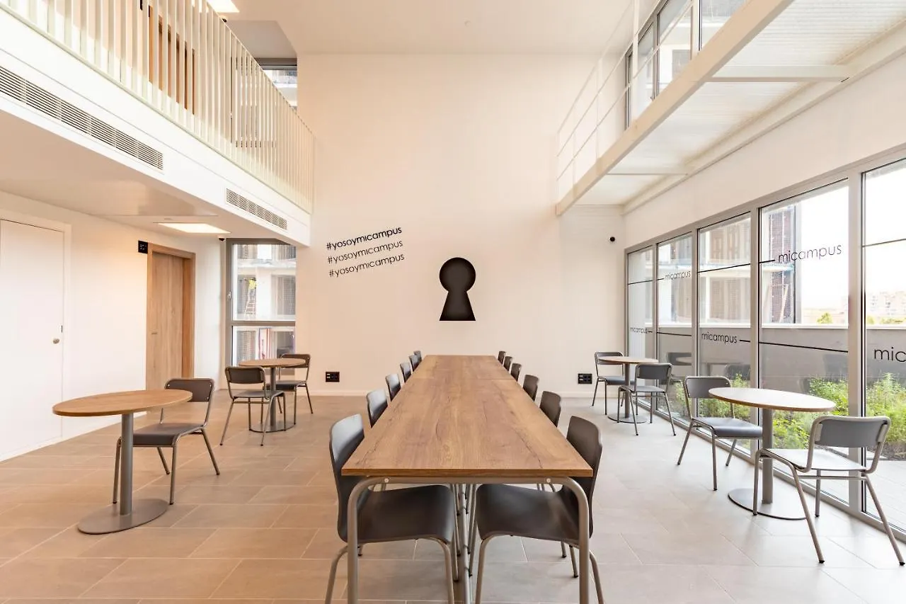 Апартаменты Micampus Barcelona Student Residence