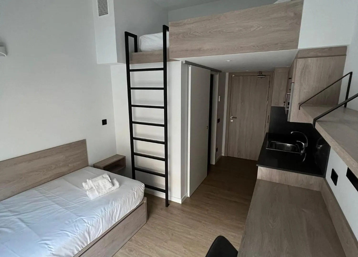 Micampus Barcelona Student Residence Испания