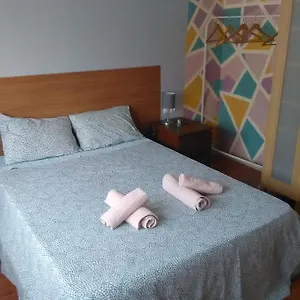 Проживание в семье Acogedora En Casa En Desayuno Incluido, Хава