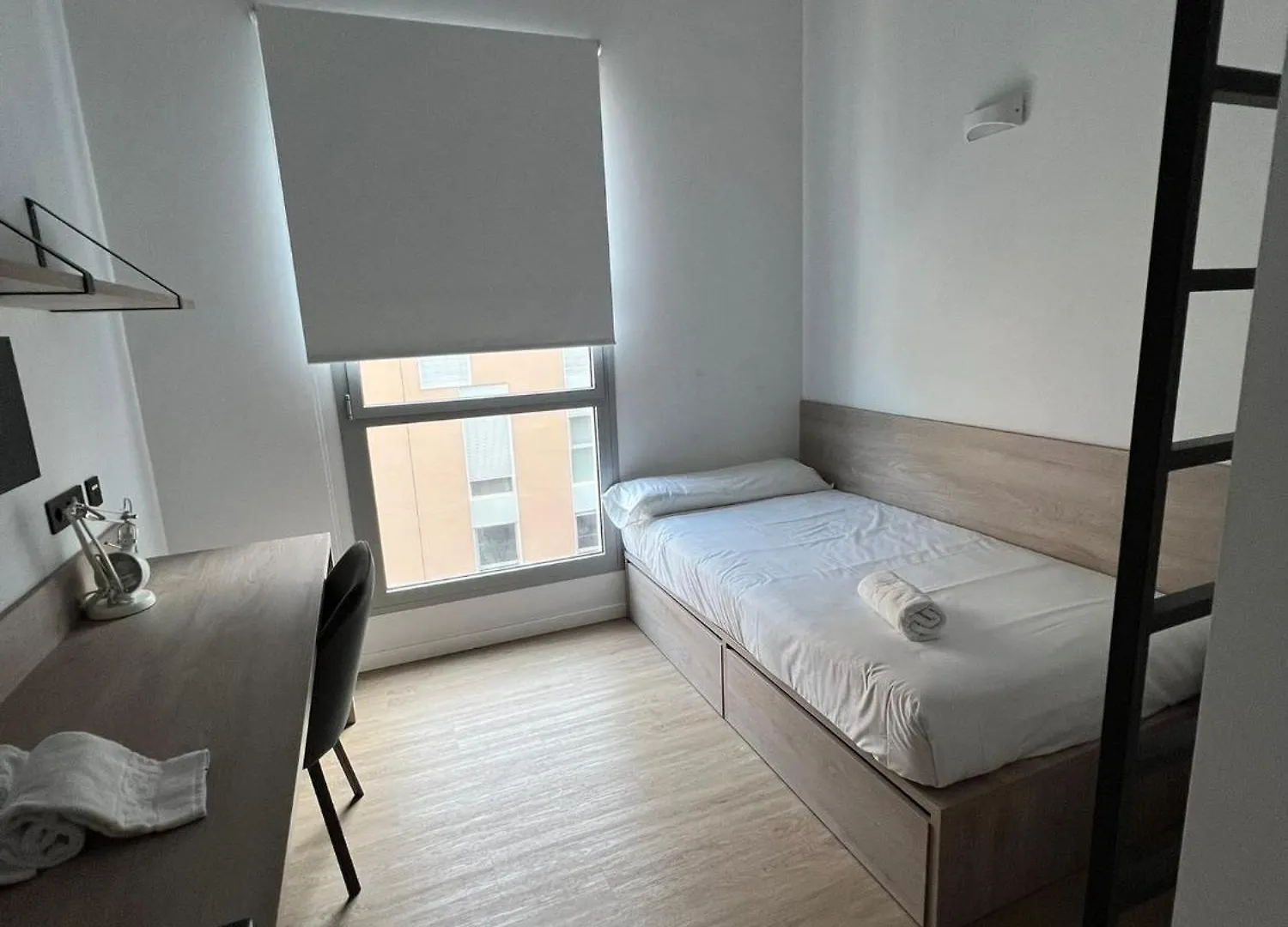 Micampus Barcelona Student Residence 0*,